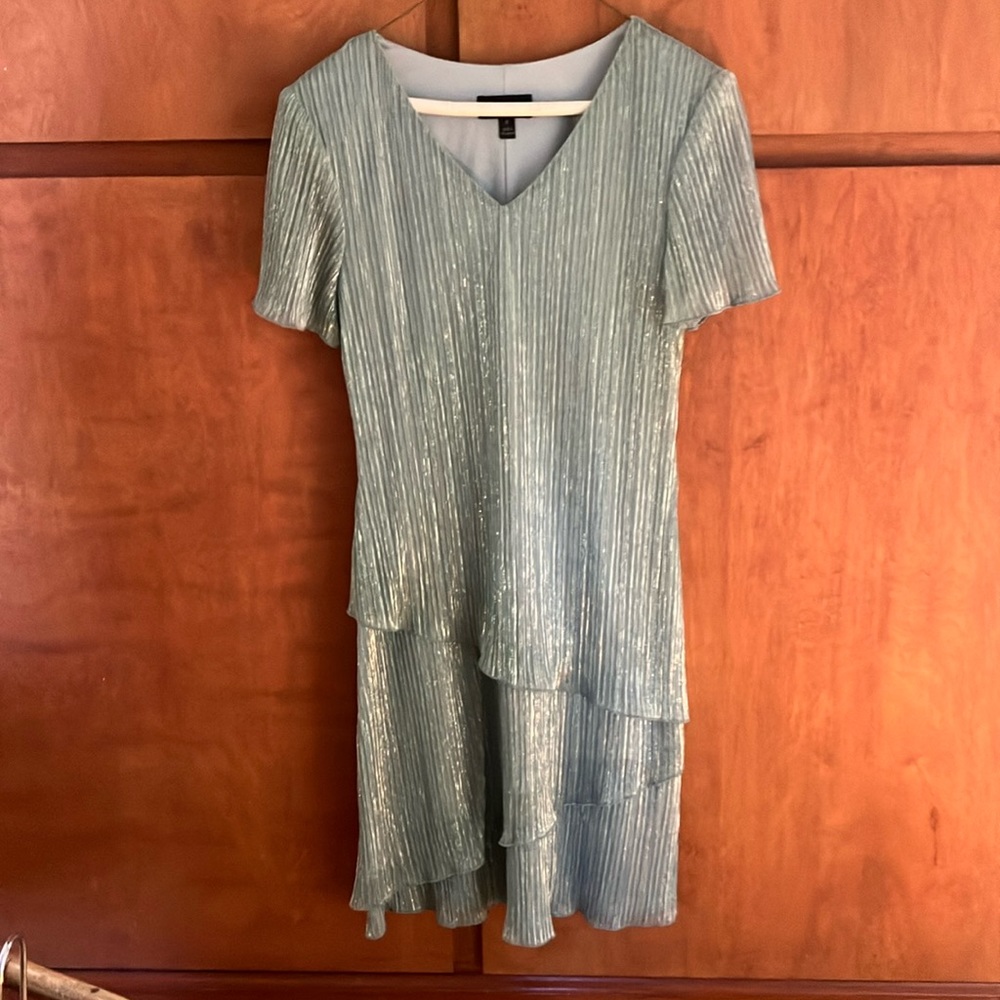 Icy queen tiered dress ❄️